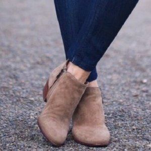 Sam Edelman Petty Ankle Bootie